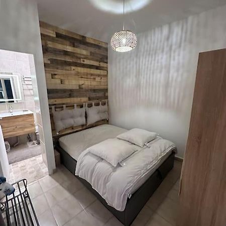 The Cottage Limoux Bagian luar foto